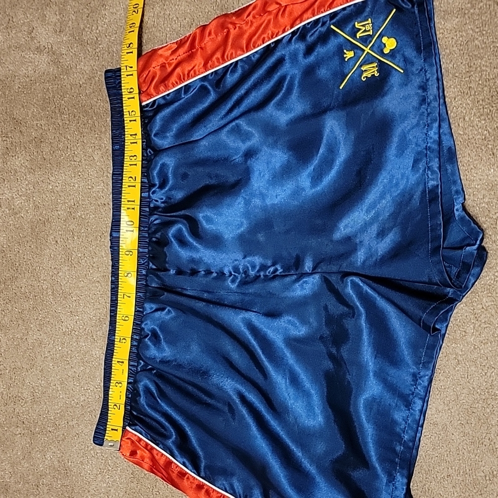 DISNEY SHORTS - Picture 4 of 5